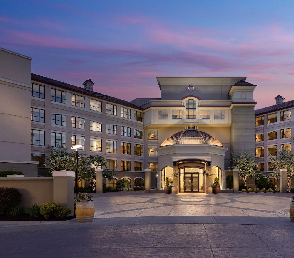 The Royal Kelowna - Bellstar Hotels & Resorts Kültér fotó